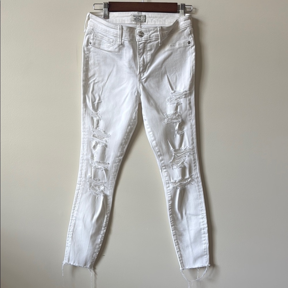 Abercrombie & Fitch White Skinny Distressed Jeans